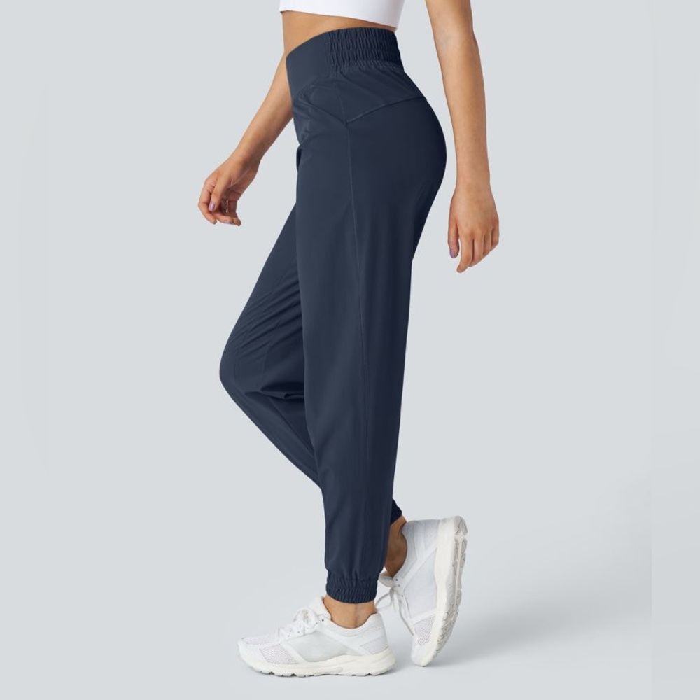 HALARA High Waisted Elastic Waistband Joggers - size Large